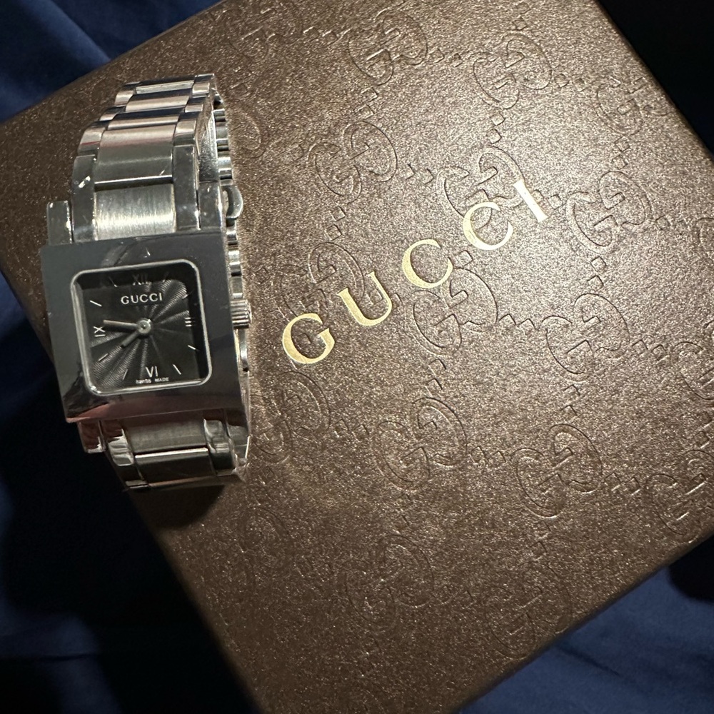 Gucci Watch Women’s